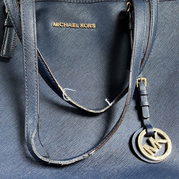 Michael Kors laptop tote - Picture 4 of 5